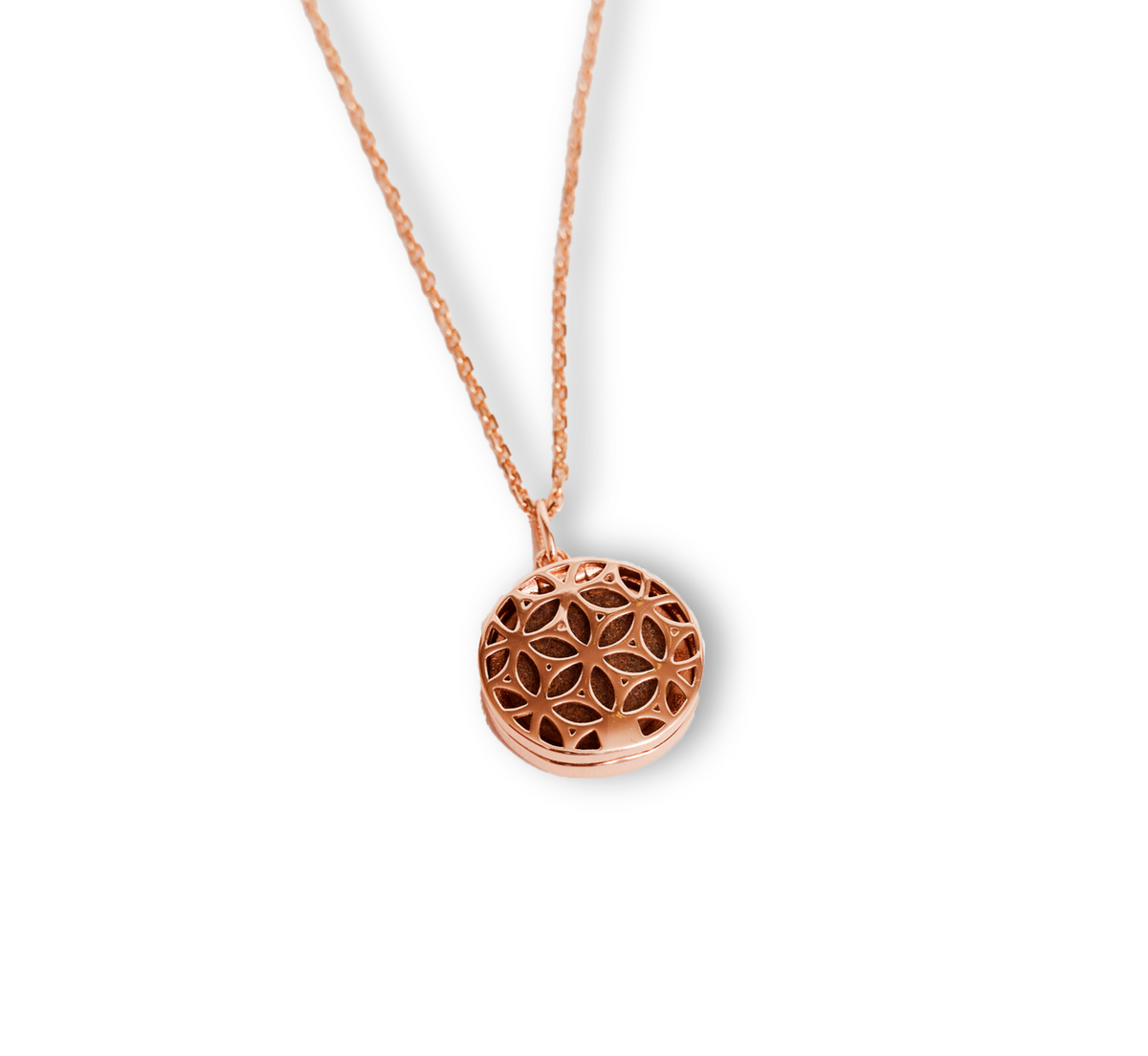 Elegant Grow Within pendant close-up