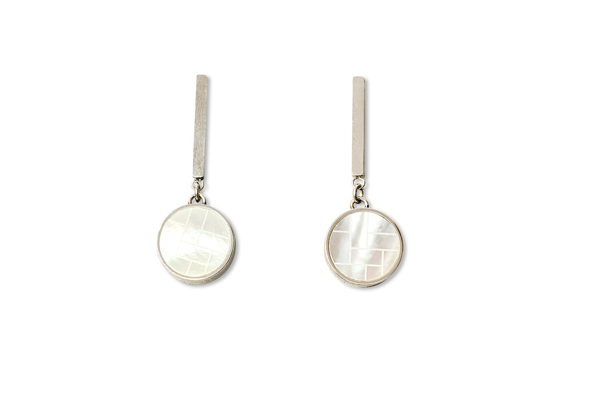 Love is Precious - Earrings in White Gold - Hermann Gourmet Cosmetics